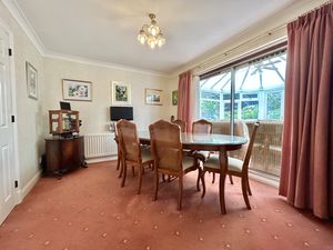 Dining Room- click for photo gallery